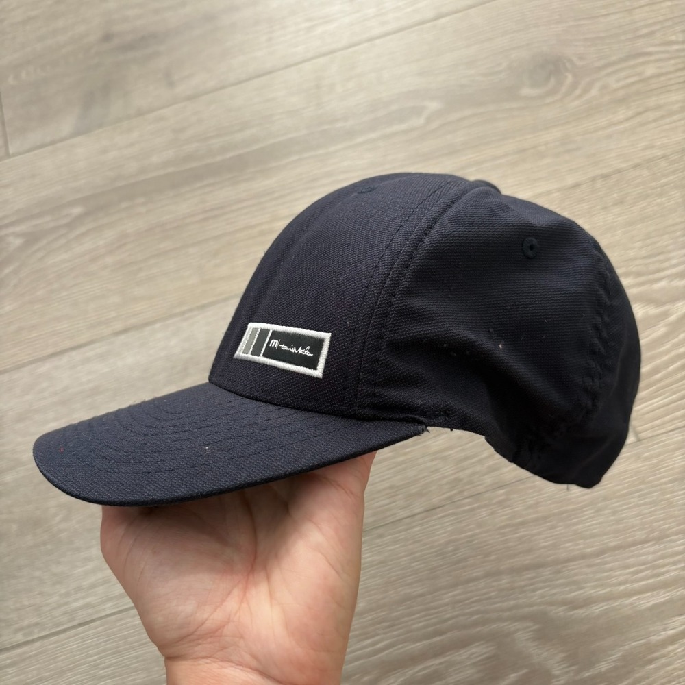 Travis Mathew‎ Mens Navy Blue Flex Fit Outlast Logo Baseball Hat Cap Size S-M